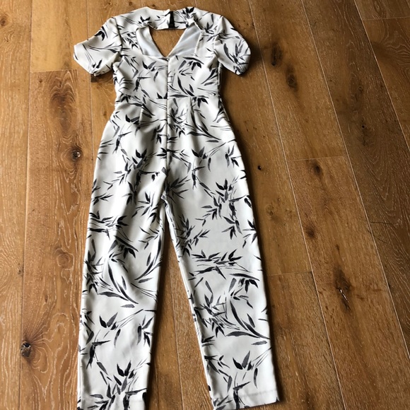 *NEVER WORN* Topshop Jumpsuit - Picture 3 of 3